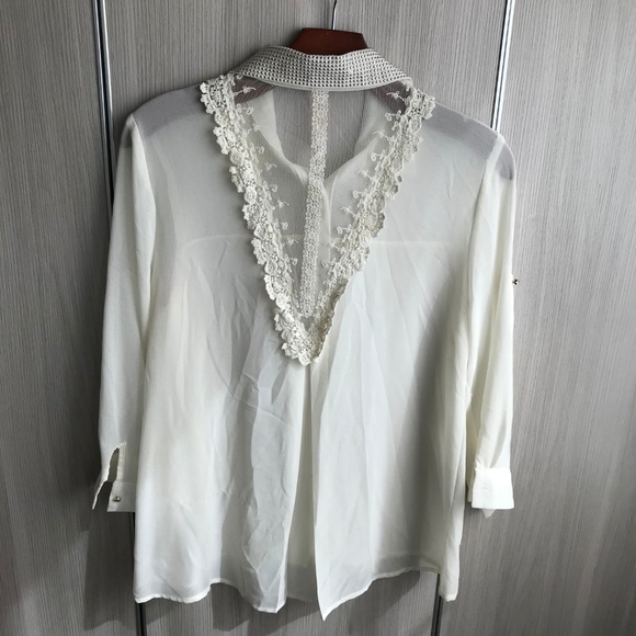 White sheer blouse with silver covered collar - Picture 6 of 6